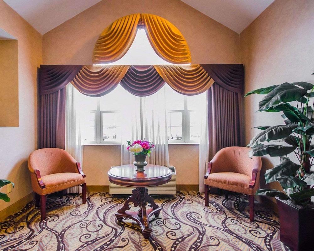 Econo Lodge Inn&Suites Evansville Stevenson Esterno foto